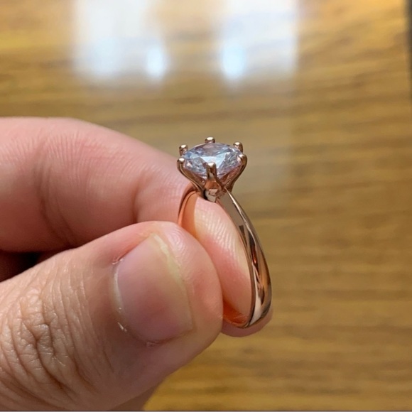 18K Rose Gold Diamond Ring Size 6 - Picture 3 of 13